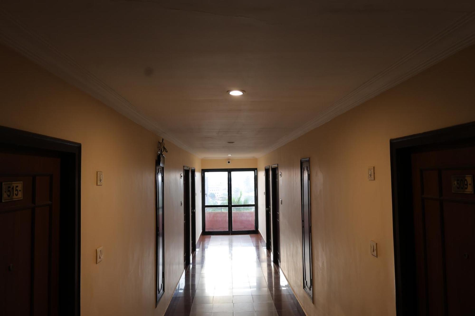 Hotel Mangalore International Bagian luar foto
