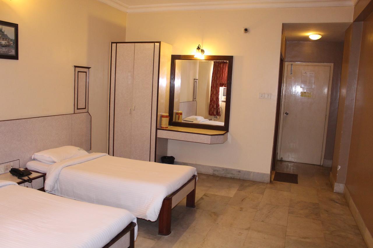 Hotel Mangalore International Bagian luar foto